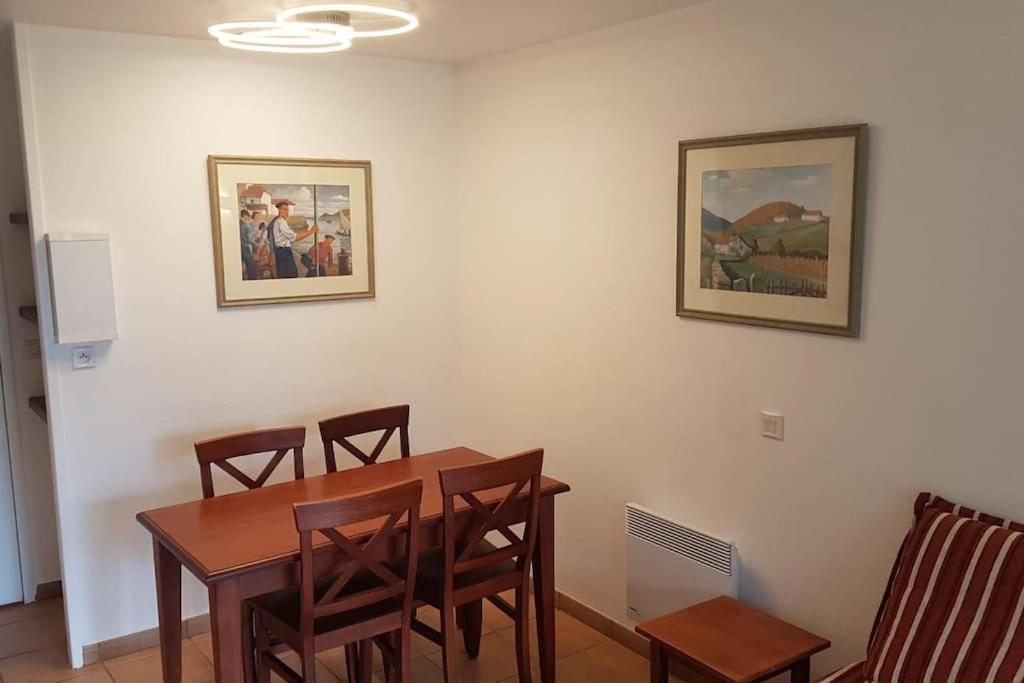 1-Appt Avec Piscine A St-Jean Pays-Basque Daire Uhart-Cize Dış mekan fotoğraf